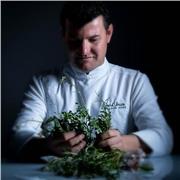 Soy profesor de cocina y de puesta en valor del entorno, mi trabajo se centra en los peces y las plantas silvestres